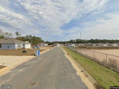 Firefly Drive, Milton, FL 32583