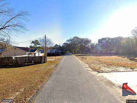 W Columbia St, Bainbridge, GA 39819