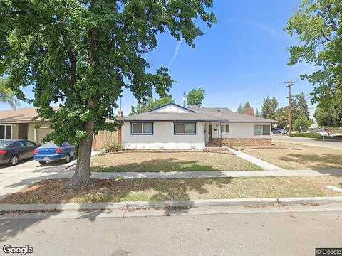 E Barstow Ave, Fresno, CA 93710