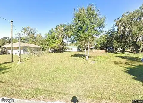 5Th St, Darien, GA 31305