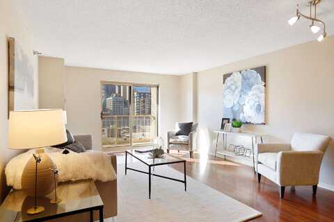 S 1St Street, Minneapolis, MN 55401
