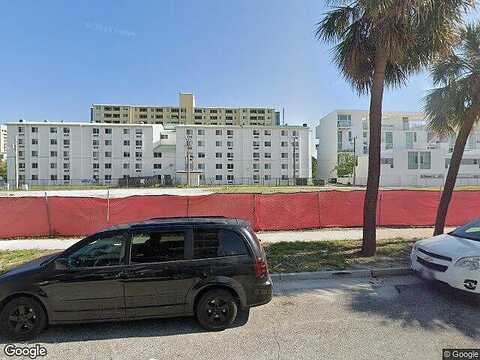 4Th St #302F, Sarasota, FL 34236