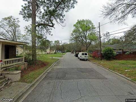Milton St, Savannah, GA 31405