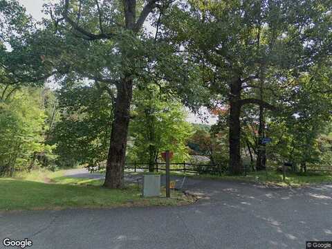 Doe Highlands Drive, Hillsville, VA 24343