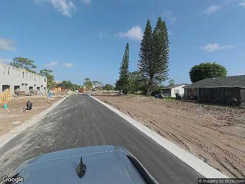 Channing Ave, Lake Worth, FL 33467