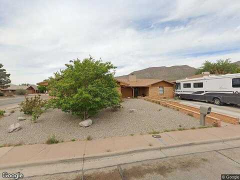 Los Robles, ALAMOGORDO, NM 88310