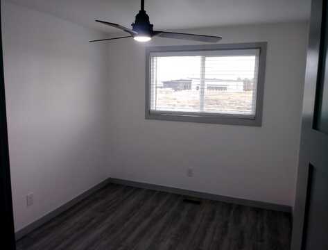 Centennial, BEND, OR 97702