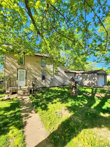 Mcneil, CORUNNA, MI 48817