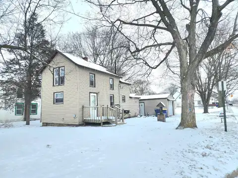 Mcneil, CORUNNA, MI 48817