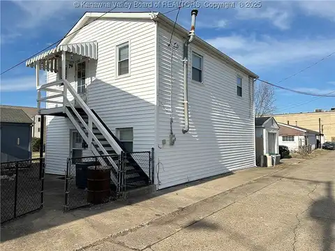 6Th, SOUTH CHARLESTON, WV 25303