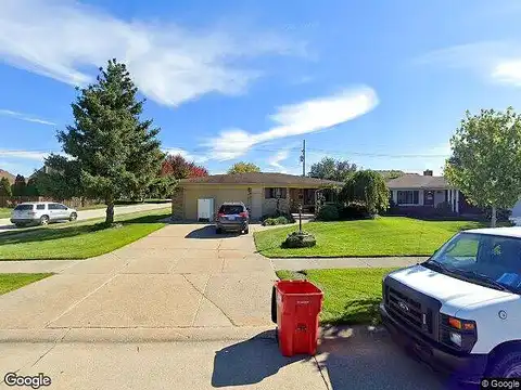 Greentrees, STERLING HEIGHTS, MI 48312