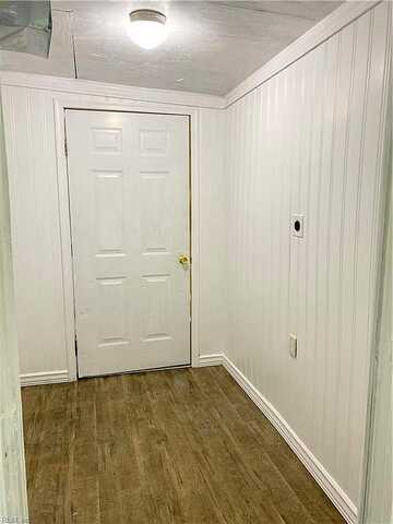 Stokes, BLACKSTONE, VA 23824