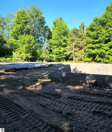 Adams, FRANKFORT, MI 49635