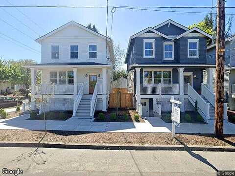 Cora, PORTLAND, OR 97202