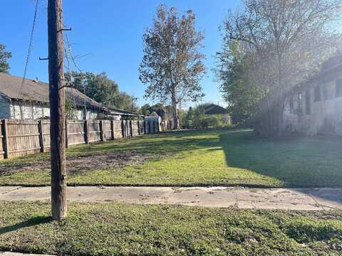 Avenue F, BEAUMONT, TX 77701