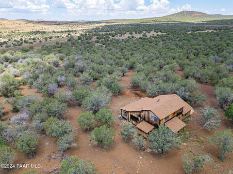 & 153 Gleed Station, Ash Fork, AZ 86320