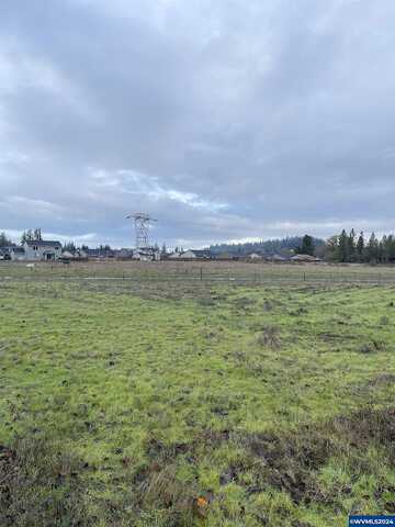 Lauren, ALBANY, OR 97321