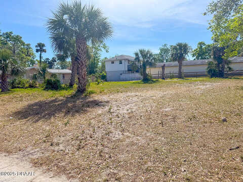 Kingston Avenue, Daytona Beach, FL 32114