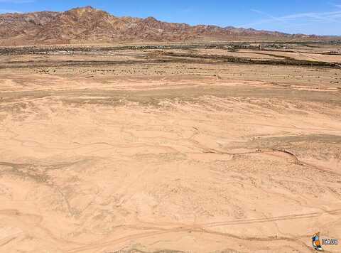 Trily Rd, Niland, CA 92257