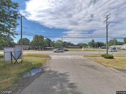Balian Dr, Waterford, MI 48327