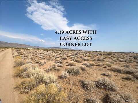 W Agua Fria Dr, Golden Valley, AZ 86413