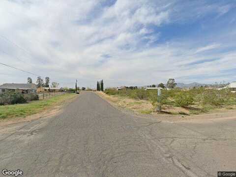 Crystal Drive, Golden Valley, AZ 86413