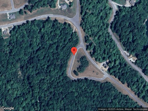 Summer Circle, La Follette, TN 37766