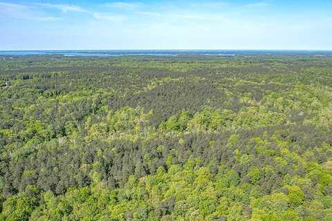 Irvington Road, Irvington, VA 22480