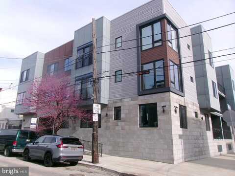Moyer, PHILADELPHIA, PA 19125