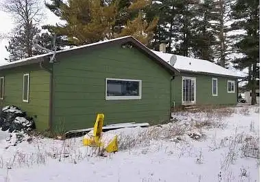 10Th, ISLE, MN 56342
