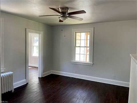 Rex, PORTSMOUTH, VA 23702