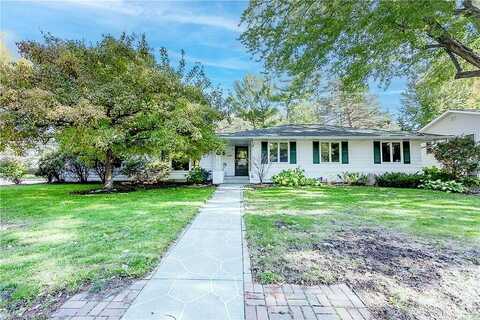 Heather, MINNEAPOLIS, MN 55436