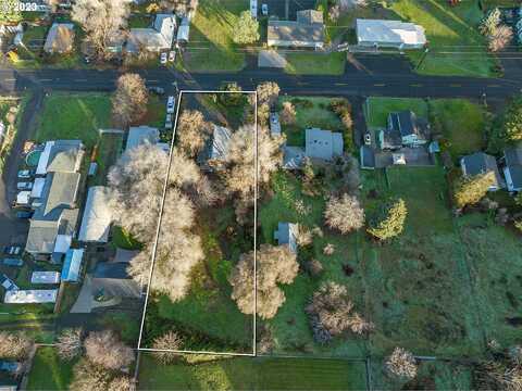 10Th, THE DALLES, OR 97058
