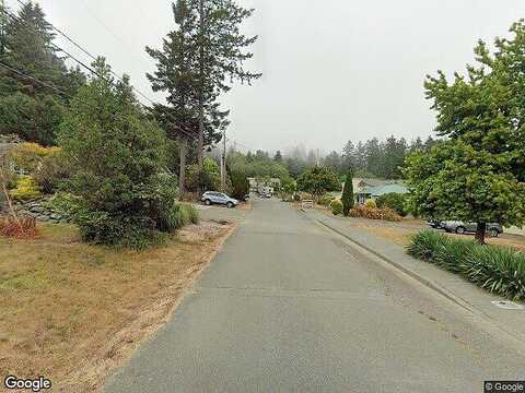 Meadow Ln, Brookings, OR 97415