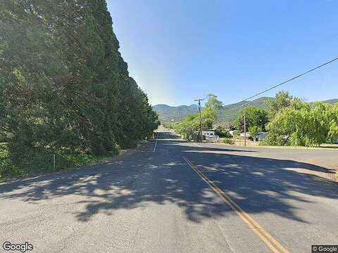 N Valley View Road, Ashland, OR 97520