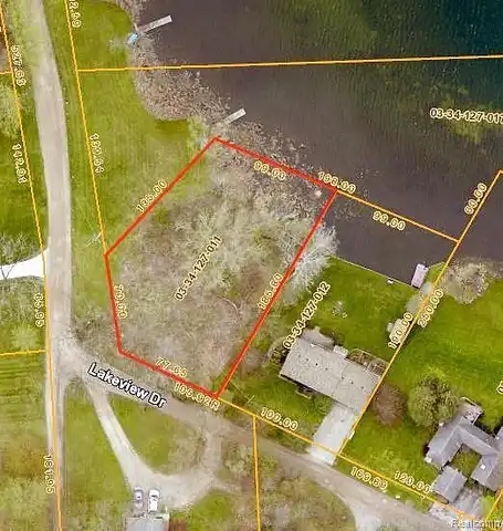 Lakeview Road, Brandon Twp, MI 48462