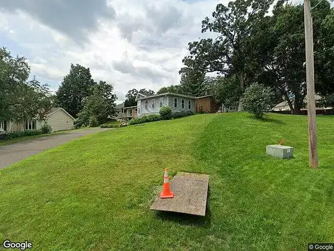 Jennifer, SAINT PAUL, MN 55109