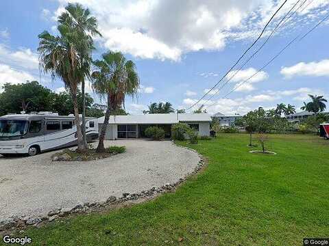 Pine, BIG PINE KEY, FL 33043