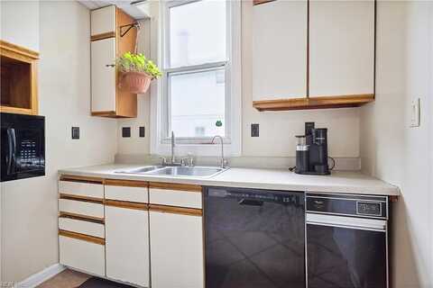 59Th, NEWPORT NEWS, VA 23607