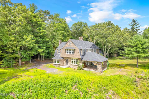 Stonecrop, MOUNT POCONO, PA 18344