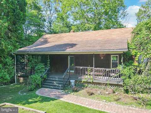 Olde Schoolhouse, CRESCO, PA 18326