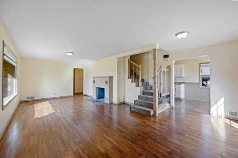 Court, PASCO, WA 99301