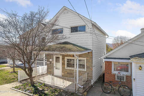Johnson, PITTSTON, PA 18640