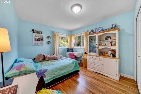 Linden, PORTLAND, OR 97267