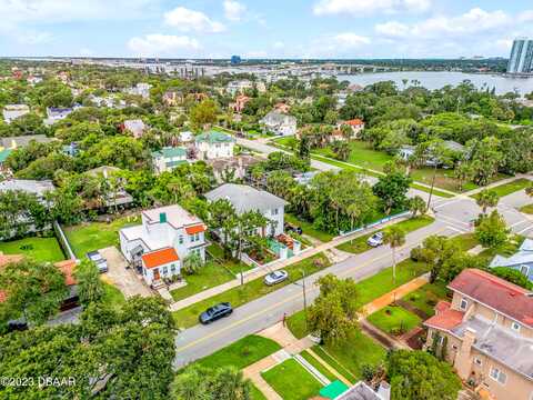 Jessamine, DAYTONA BEACH, FL 32118