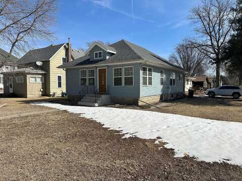 4Th, WINDOM, MN 56101