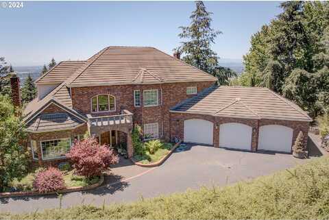 Lauren, NEWBERG, OR 97132