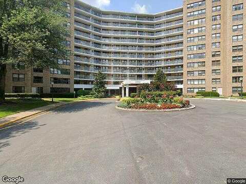 Oakwood, PENN VALLEY, PA 19072