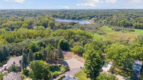 Dominick, HOPKINS, MN 55343