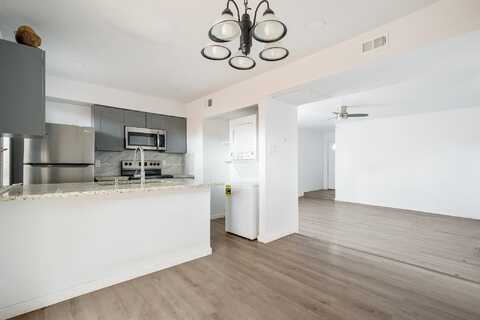 Fair Oaks, DALLAS, TX 75231